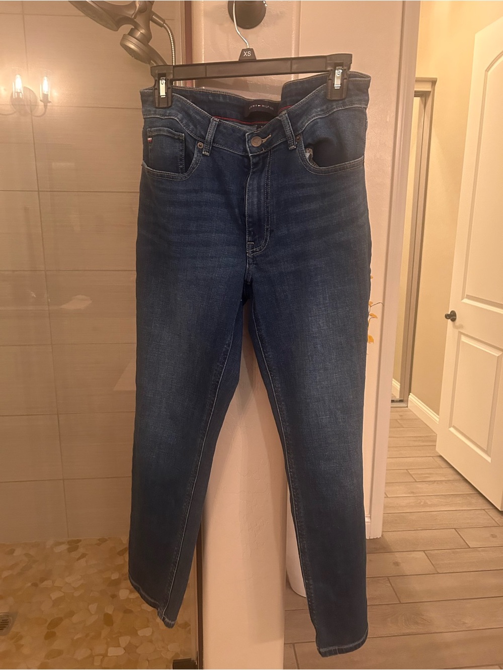 Tommy Hilfiger women’s  Dark Wash Jeans